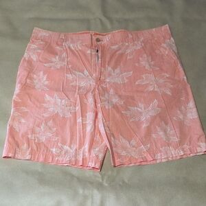IZOD Saltwater Men's Orange Floral Shorts